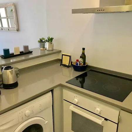 Misericordia! Bairro Alto Concept Apartment