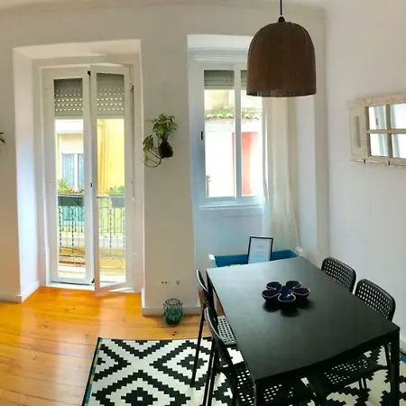 Misericordia! Bairro Alto Concept Apartment *